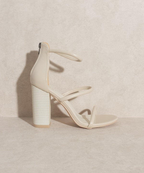 TAYLOR STRAPPY HEEL